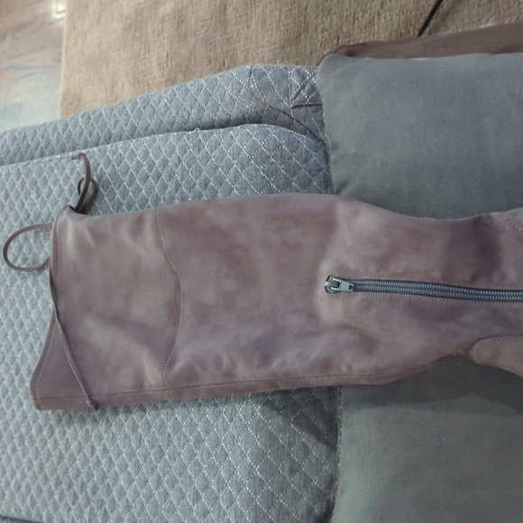 Guess Over the Knee Boots Grey - Picture 6 of 11